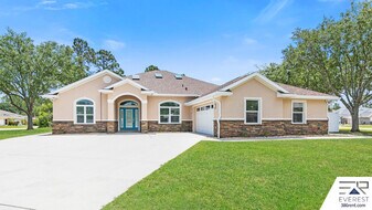 2 Lee Pl in Palm Coast, FL - Building Photo