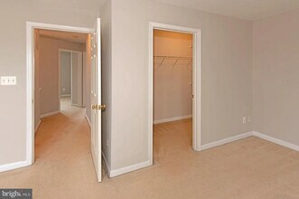 25334 Sweetness Terrace in Aldie, VA - Building Photo - Building Photo