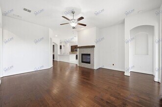 1828 Arroyo Verde Trl in Fort Worth, TX - Building Photo - Building Photo