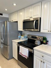 290 174th St, Unit 902 in Sunny Isles Beach, FL - Building Photo - Building Photo