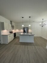 1445 W Broad St, Unit A202 in Cookeville, TN - Building Photo