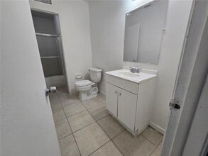 1231 Seaview, Unit 1231 in North Lauderdale, FL - Building Photo - Building Photo