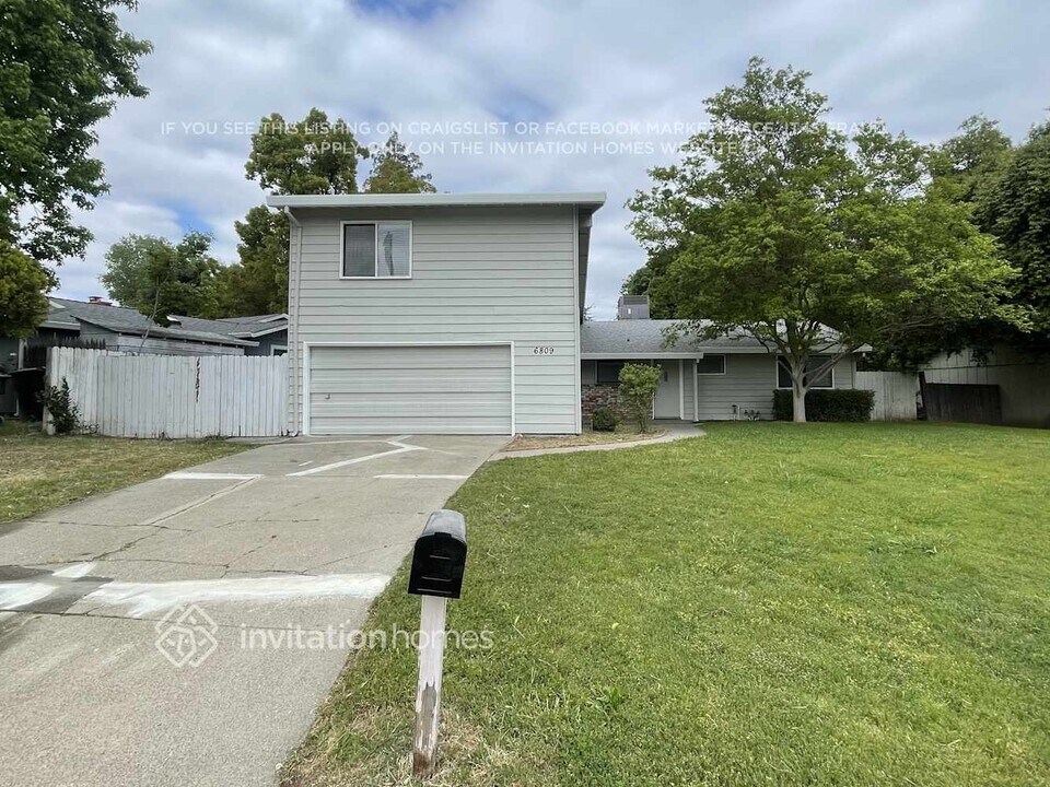 6809 Linda Sue Way in Fair Oaks, CA - Building Photo
