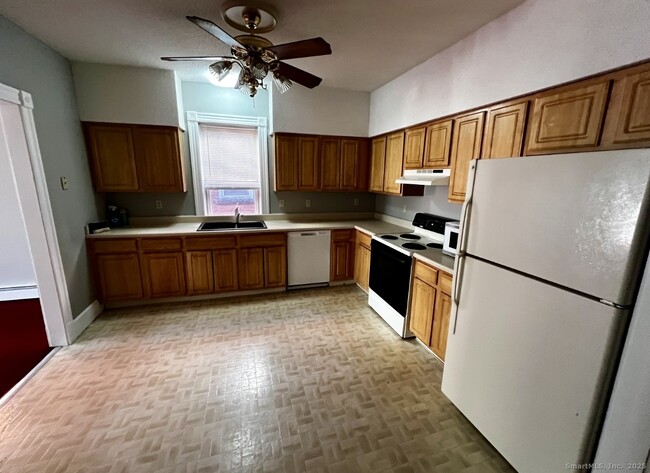 property at 24 Mortson St