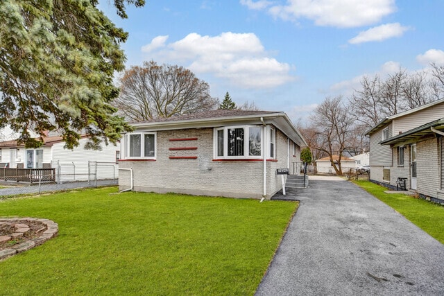 property at 16542 Paulina St