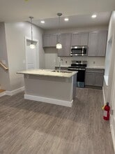 222 E King St in Malvern, PA - Building Photo - Building Photo