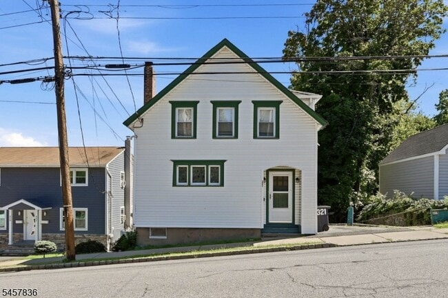 property at 321 William St