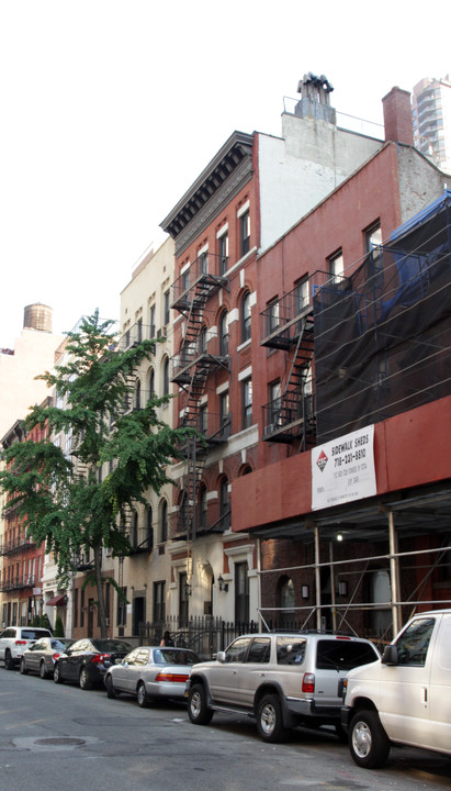 425 East 77th Street in New York, NY - Foto de edificio