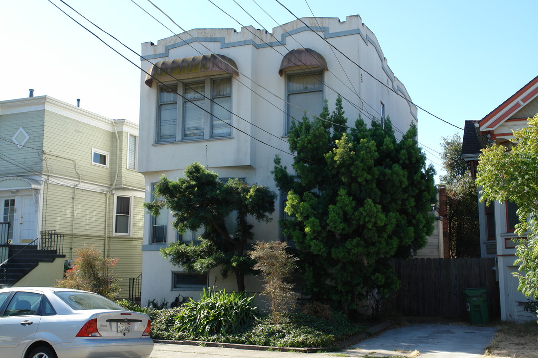 507 33rd St in Oakland, CA - Building Photo