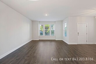 803 Lachicotte Creek Dr in Charleston, SC - Building Photo - Building Photo