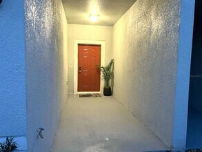 11847 Dumaine Valley Rd in Riverview, FL - Building Photo - Building Photo