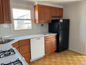 529 E Chester St in Long Beach, NY - Foto de edificio - Building Photo