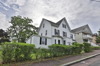 41 Baker St, Unit 41 in Malden, MA - Building Photo - Building Photo