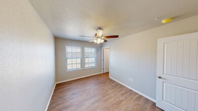 407 E Tonner Ave in Calera, OK - Building Photo - Building Photo