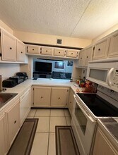 9441 Live Oak Pl in Davie, FL - Building Photo - Building Photo