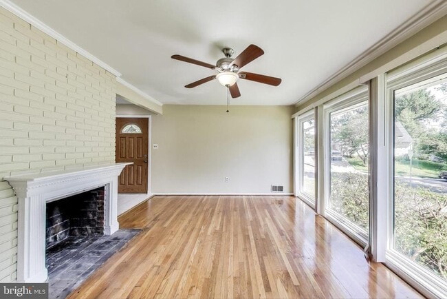 5714 Ridgway Ave in Rockville, MD - Building Photo - Building Photo