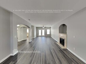 9215 Ducati Ln, Unit 134 in Cornelius, NC - Foto de edificio - Building Photo