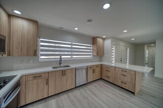 5150 York Ct in Cape Coral, FL - Building Photo - Building Photo