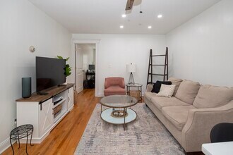 345 7th St in Jersey City, NJ - Building Photo - Building Photo