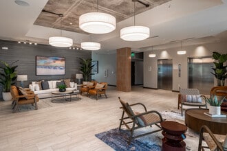 The Breeze in Winter Haven, FL - Foto de edificio - Lobby