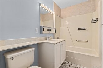 60 Kensico Rd, Unit 22 in Thornwood, NY - Building Photo - Building Photo