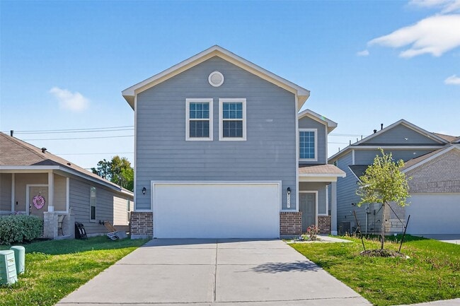 property at 25527 Valverdant Ct