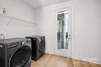 1553 Pinecrest Ave in Charlotte, NC - Building Photo - Building Photo