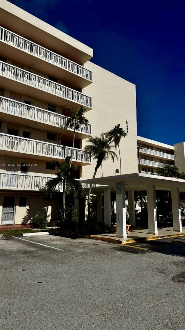 property at 2903 Point E Dr