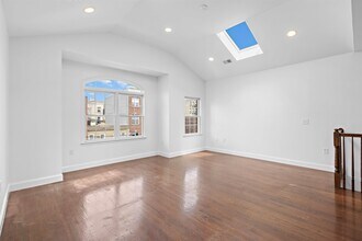 244 Cambridge Ave in Jersey City, NJ - Building Photo - Building Photo