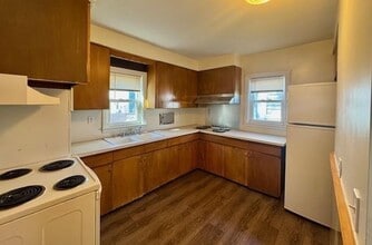 95 Spring St in Cranston, RI - Building Photo - Building Photo