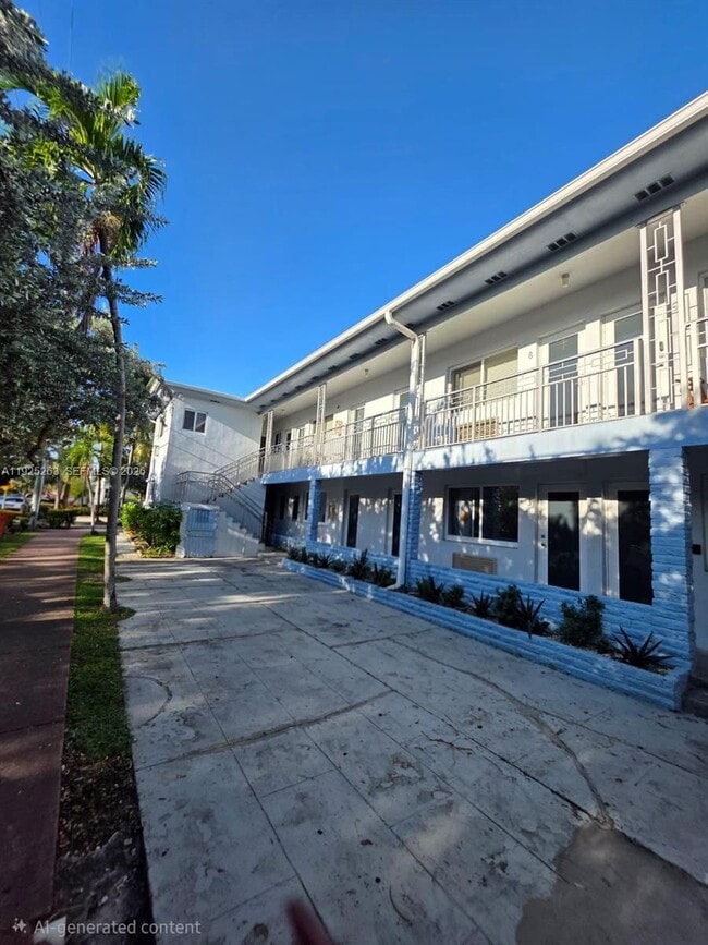 7155 Rue Notre Dame in Miami Beach, FL - Building Photo - Building Photo