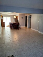 416 Tudor Dr, Unit Bimini Basin condo in Cape Coral, FL - Foto de edificio - Building Photo