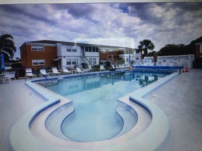 4158 Tamiami Trail, Unit K3MariaManor55+ in Port Charlotte, FL - Building Photo - Building Photo