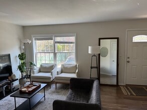 233 Fairfield Ave in Stamford, CT - Building Photo - Building Photo