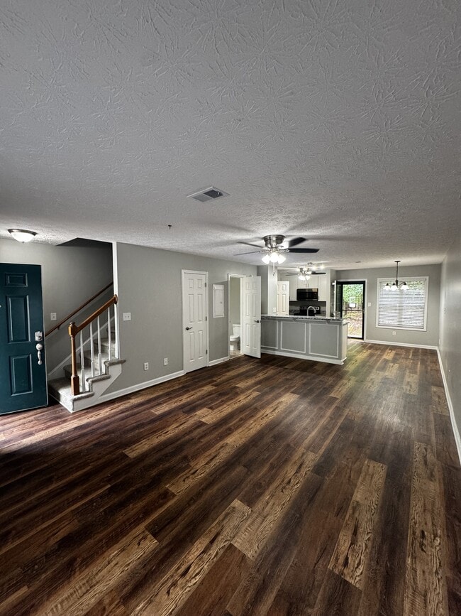 property at 637 Huntington Road