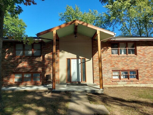 property at 6000 N Teresa Dr