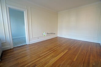 100 Kilsyth Rd in Boston, MA - Building Photo - Building Photo