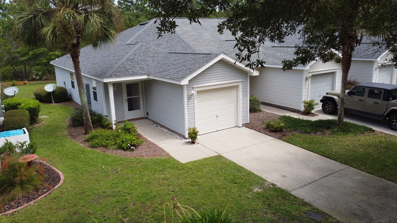 145 Park Pl in Panama City Beach, FL - Building Photo
