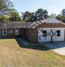 9316 NE Stardust Ln in Midwest City, OK - Building Photo - Building Photo