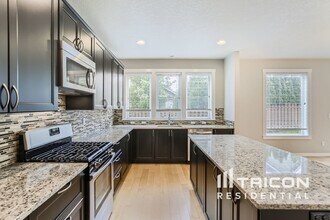 3119 NE 171st St in Ridgefield, WA - Building Photo - Building Photo