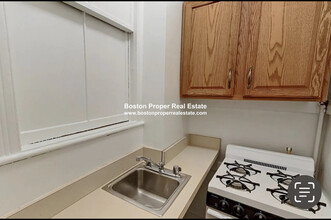 14 Westland Ave, Unit 11 in Boston, MA - Building Photo - Building Photo