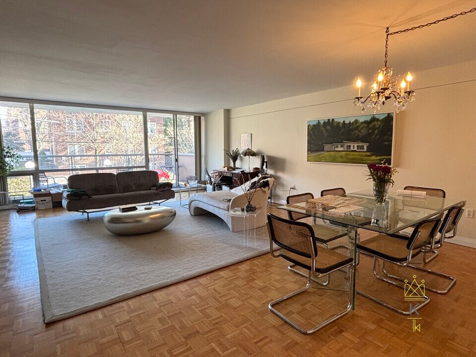 45 Longwood Ave, Unit #206 in Brookline, MA - Foto de edificio