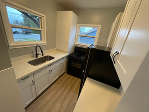 430 Avenue E, Unit 1 in Snohomish, WA - Building Photo - Building Photo