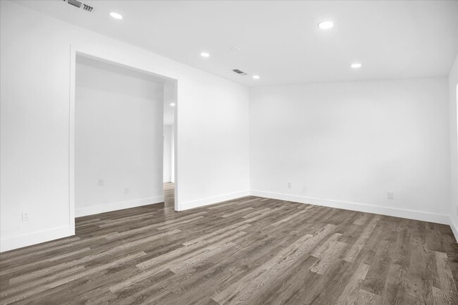 1730 Avenue C NE in Winter Haven, FL - Building Photo - Building Photo