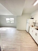 1042 Sea Grape Dr in Melbourne, FL - Building Photo - Building Photo