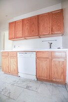 1324 Estes, Unit 3 in Chicago, IL - Building Photo