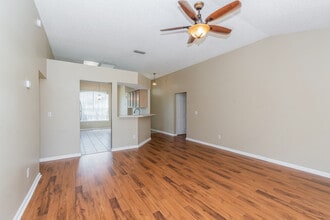 2963 Waters View Cir in Orange Park, FL - Building Photo - Building Photo