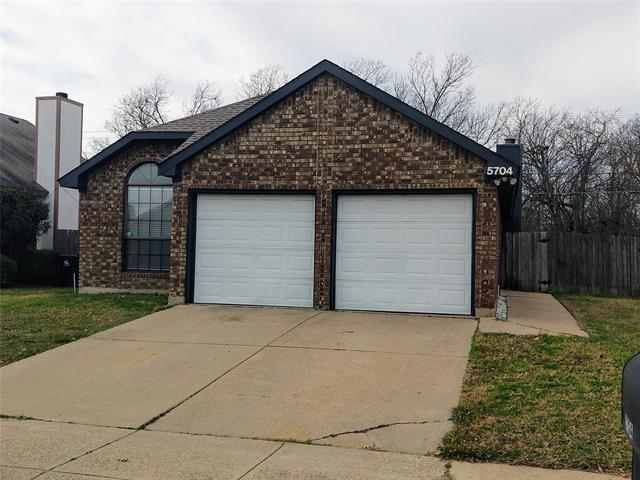 5704 Congressional Dr in Arlington, TX - Building Photo - Building Photo