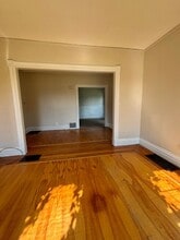 904 S Burdick St in Kalamazoo, MI - Building Photo - Building Photo