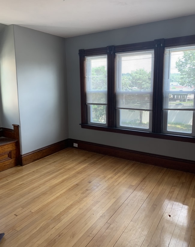 19 W Boylston Dr Apartments and Nearby Worcester Apartments For Rent